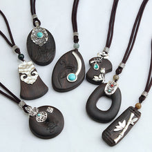 Load image into Gallery viewer, Black Sandalwood Wooden Necklaces