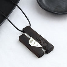 Load image into Gallery viewer, Black Sandalwood Wooden Necklaces