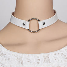 Load image into Gallery viewer, Heart Circle Necklace